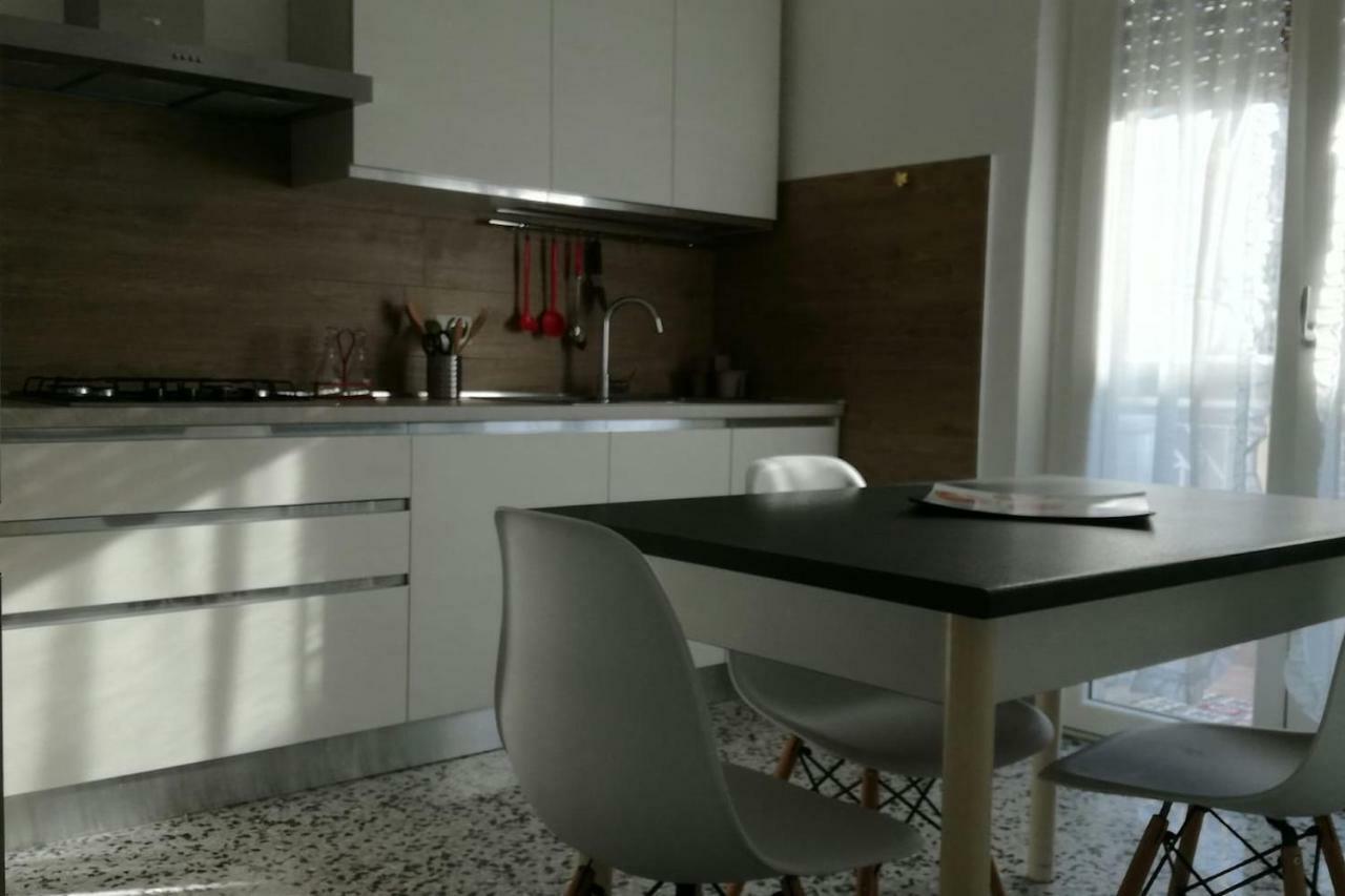 Апартаменты Casa Chiara Сан-Бенедетто-дель-Тронто Экстерьер фото